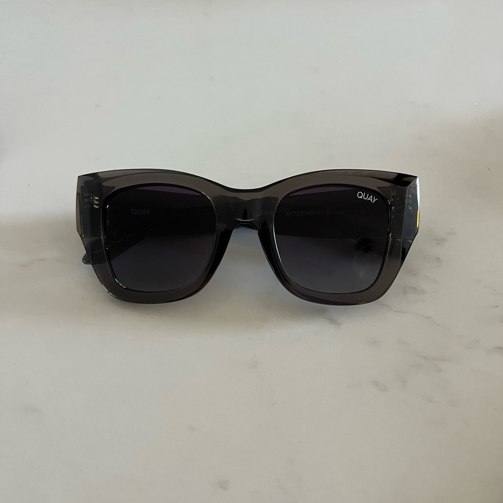 Quay Polarized Sunglasses